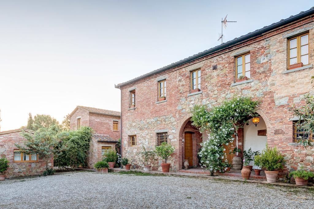 Agriturismo Il Poggiarello Foiano Della Chiana Exterior photo