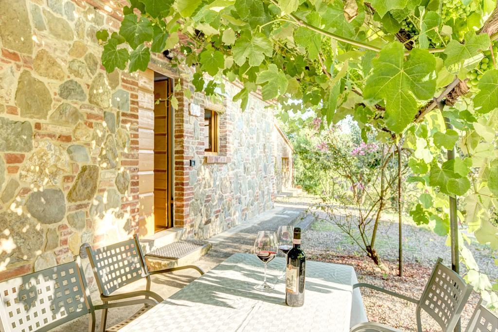Agriturismo Il Poggiarello Foiano Della Chiana Exterior photo